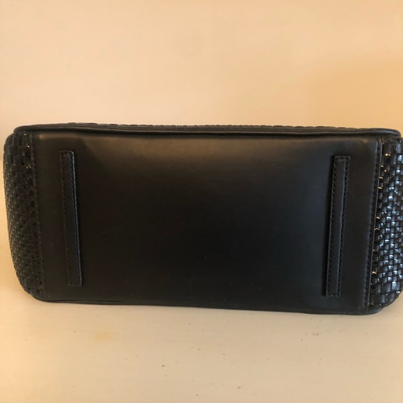 Tory Burch Robinson woven small tote - Picture 12 of 16